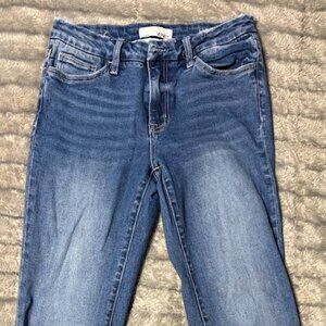 Vervet Women's  Cropped Ankle Jeans 29